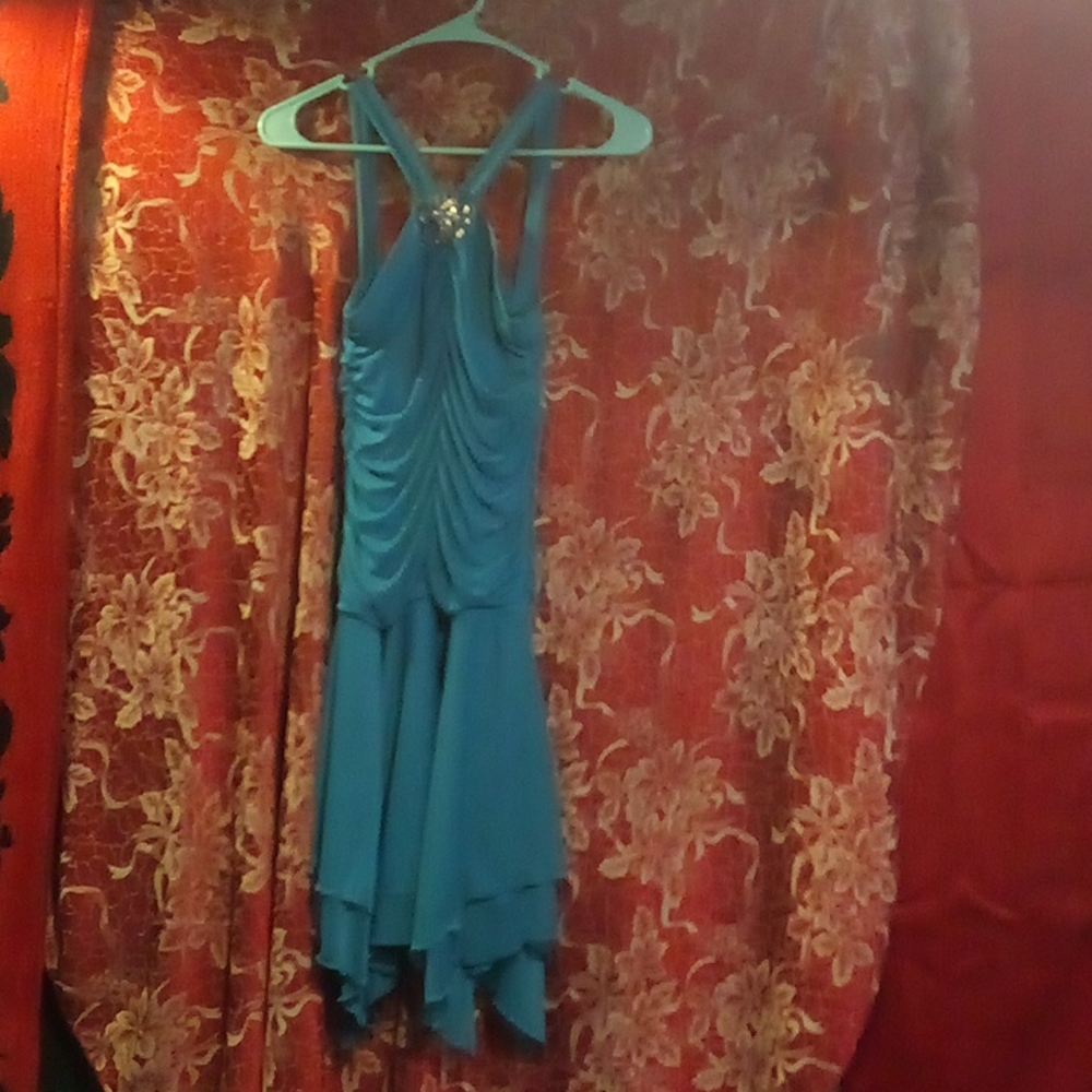 Been sitting in my closet too long and don't have anywhere to wear it